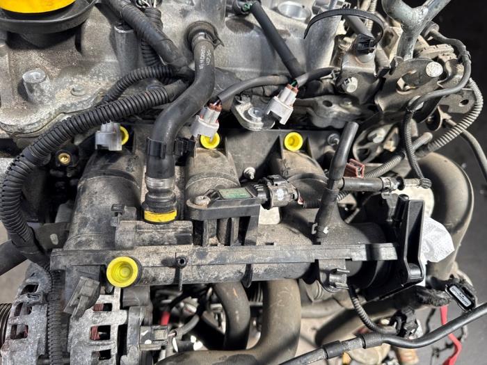 Gebruikte Spruitstuk Inlaat Renault Clio IV (5R) 0.9 Energy TCE 90 12V Prijs € 59,29 Inclusief btw aangeboden door Boekholt autodemontage B.V