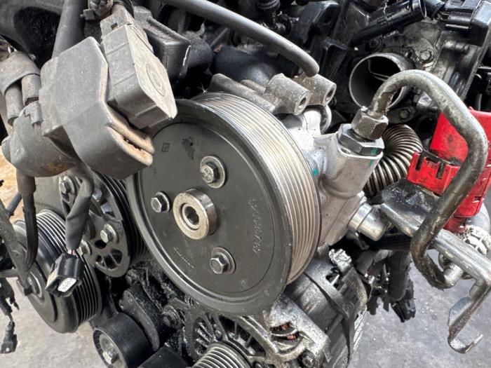 Gebruikte Servopomp Opel Movano 2.3 CDTi 16V FWD Prijs € 125,00 Margeregeling aangeboden door Boekholt autodemontage B.V