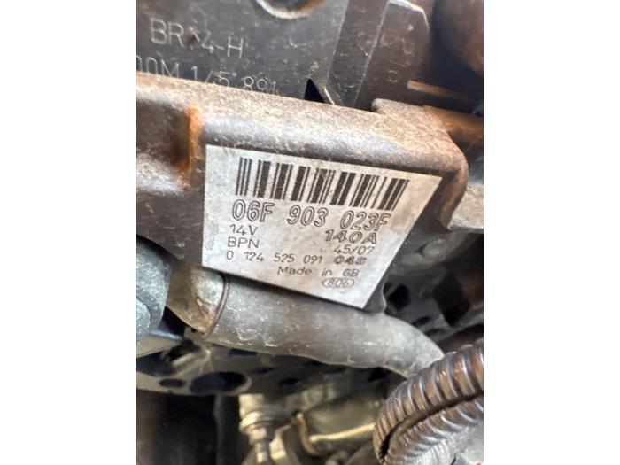 Gebruikte Dynamo Volkswagen Touran (1T1/T2) 2.0 TDI DPF Prijs € 49,00 Margeregeling aangeboden door Boekholt autodemontage B.V