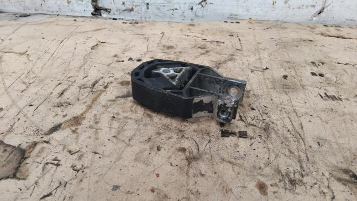 Gebruikte Motorrubber Ford Focus 3 Wagon 1.6 Ti-VCT 16V 105 Prijs € 20,00 Margeregeling aangeboden door Boekholt autodemontage B.V