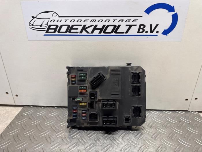 Gebruikte Bodycontrol Module Peugeot Partner 1.9D Prijs € 59,29 Inclusief btw aangeboden door Boekholt autodemontage B.V