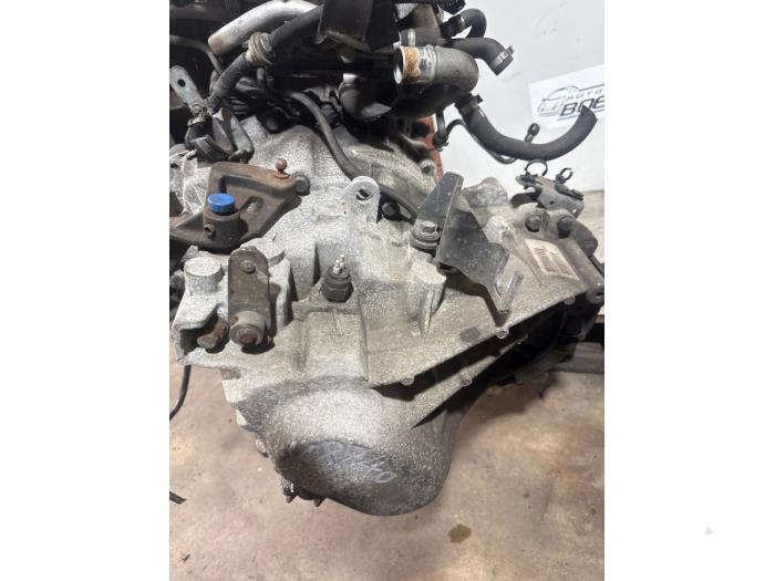 Gebruikte Versnellingsbak Volvo S60 I (RS/HV) 2.0 T 20V Prijs € 361,79 Inclusief btw aangeboden door Boekholt autodemontage B.V