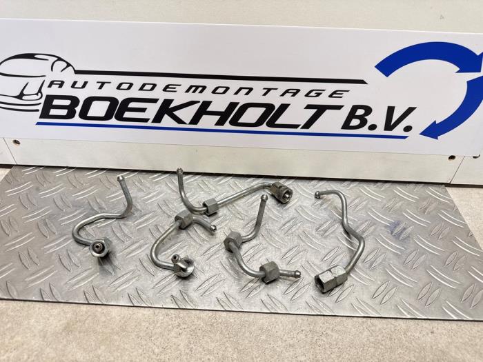 Gebruikte Dieselleiding Set Nissan NV 200 (M20M) 1.5 dCi 90 Prijs € 35,00 Margeregeling aangeboden door Boekholt autodemontage B.V