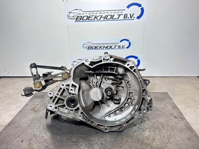 Gebruikte Versnellingsbak Opel Astra H (L48) 1.6 16V Twinport Prijs € 79,00 Margeregeling aangeboden door Boekholt autodemontage B.V
