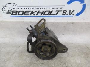 Gebruikte Servopomp Daihatsu Charade (G200/203) 1.5 Shortback SX/Valera 16V Prijs € 25,00 Margeregeling aangeboden door Boekholt autodemontage B.V