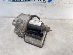 Gebruikte ABS Pomp Opel Vectra B (36) 2.0 Di 16V Prijs € 45,00 Margeregeling aangeboden door Boekholt autodemontage B.V