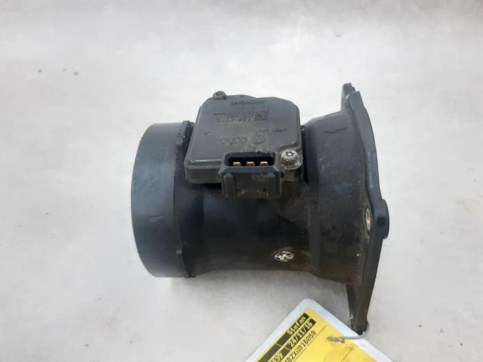 Gebruikte Luchtmassameter Audi A6 Avant (C5) 2.4 V6 30V Prijs € 30,00 Margeregeling aangeboden door Boekholt autodemontage B.V