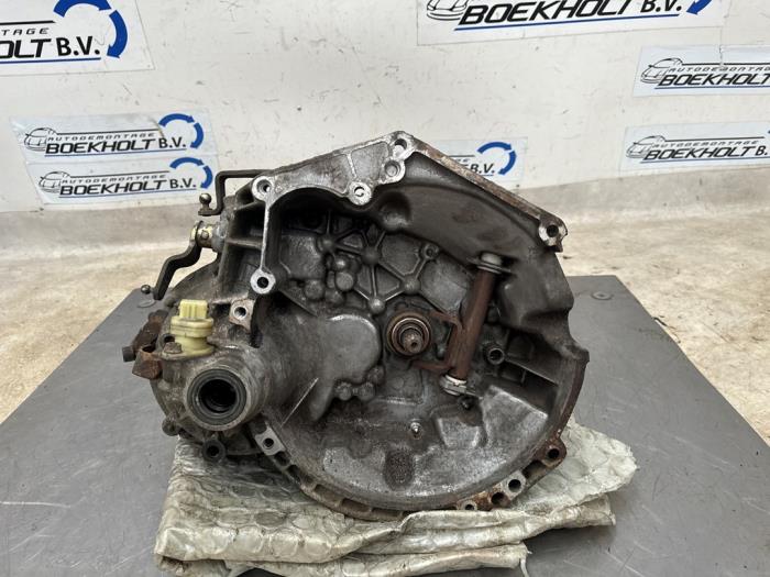 Gebruikte Versnellingsbak Citroen Xsara Break (N2) 1.6i Prijs € 125,00 Margeregeling aangeboden door Boekholt autodemontage B.V