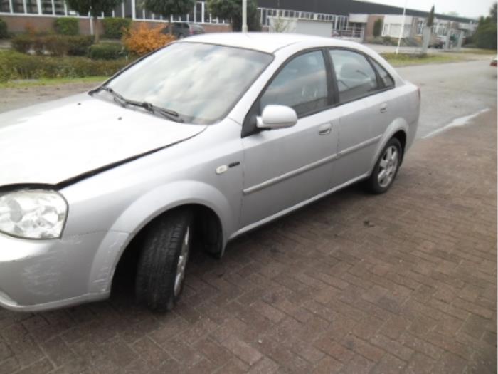 Daewoo nubira j100
