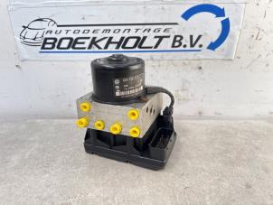 Gebruikte ABS Pomp Volkswagen Polo III (6N2) 1.4 Prijs € 75,00 Margeregeling aangeboden door Boekholt autodemontage B.V