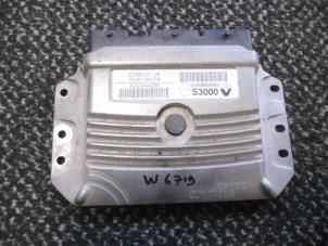 Gebruikte Computer Motormanagement Renault Laguna II Grandtour (KG) 1.6 16V Prijs € 150,00 Margeregeling aangeboden door Boekholt autodemontage B.V