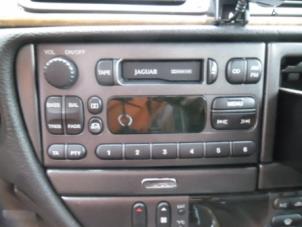 Gebruikte Radio/Cassette Jaguar S-type (X200) 3.0 V6 24V Prijs op aanvraag aangeboden door Boekholt autodemontage B.V