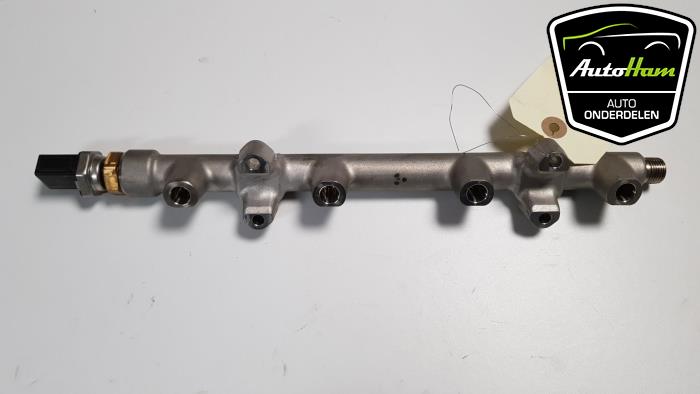Gebruikte Injector brug Volkswagen Golf VII (AUA) 1.5 TSI Evo BlueMotion 16V Prijs € 60,00 Margeregeling aangeboden door AutoHam