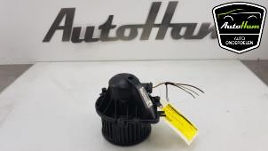 Gebruikte Kachel Ventilatiemotor Austin Mini Open (R52) 1.6 16V Cooper Prijs € 35,00 Margeregeling aangeboden door AutoHam