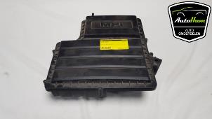 Gebruikte Luchtfilterhuis Volkswagen Golf VII (AUA) 1.6 16V Prijs € 40,00 Margeregeling aangeboden door AutoHam
