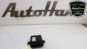 Gebruikte Centrale Deurvergrendelings Module Opel Vectra C GTS 1.8 16V Prijs € 25,00 Margeregeling aangeboden door AutoHam