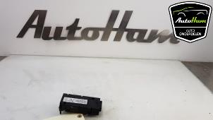 Gebruikte Module bandenspanning Peugeot 3008 I (0U/HU) 1.6 HDiF 16V Prijs € 30,00 Margeregeling aangeboden door AutoHam