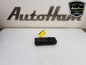 Gebruikte Display Interieur Opel Astra J (PC6/PD6/PE6/PF6) 1.7 CDTi 16V 110 Prijs € 35,00 Margeregeling aangeboden door AutoHam