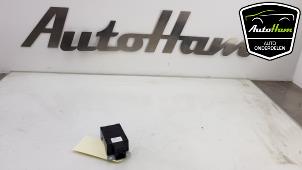 Gebruikte Antenne Versterker Volkswagen Golf VI (5K1) 1.2 TSI BlueMotion Prijs € 10,00 Margeregeling aangeboden door AutoHam