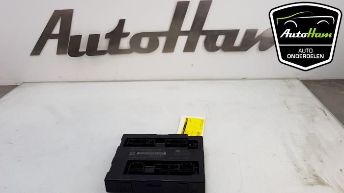 Computer Body Control van een Audi A4 (B8) 2.0 TDI 16V 2011