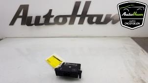 Gebruikte Gateway module Audi TT (8J3) 3.2 V6 24V Quattro Prijs € 20,00 Margeregeling aangeboden door AutoHam