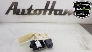 Gebruikte Motor electrisch raam Ford Focus 2 1.6 TDCi 16V 110 Prijs € 25,00 Margeregeling aangeboden door AutoHam