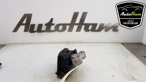 Gebruikte Motorrubber Peugeot 207 CC (WB) 1.6 16V THP Prijs € 20,00 Margeregeling aangeboden door AutoHam