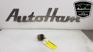 Gebruikte Brandstofdruk sensor BMW 1 serie (F20) 118d 2.0 16V Prijs € 40,00 Margeregeling aangeboden door AutoHam