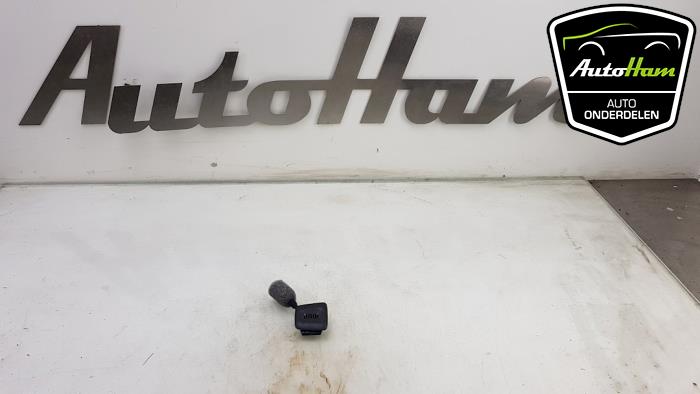 Gebruikte Microfoon BMW 1 serie (F20) 118d 2.0 16V Prijs € 15,00 Margeregeling aangeboden door AutoHam