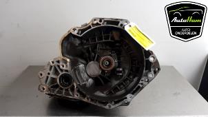 Gebruikte Versnellingsbak Opel Adam 1.4 16V Prijs € 276,00 Margeregeling aangeboden door AutoHam