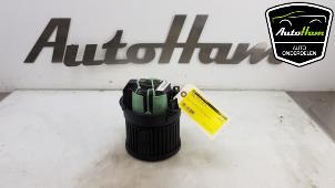 Gebruikte Blower Citroen C4 Berline (NC) 1.6 e-HDI Prijs € 35,00 Margeregeling aangeboden door AutoHam