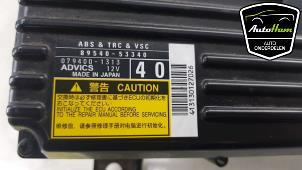 ABS Computer van een Lexus IS (E3) 300h 2.5 16V 2014