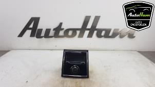 Gebruikte Display Interieur Skoda Superb Combi (3TAC/TAF) 1.6 TDI Prijs € 20,00 Margeregeling aangeboden door AutoHam