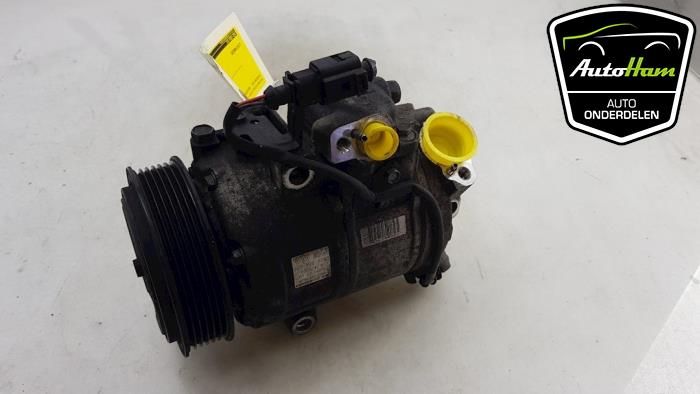 Aircopomp van een Volkswagen Polo V (6R) 1.2 12V 2011