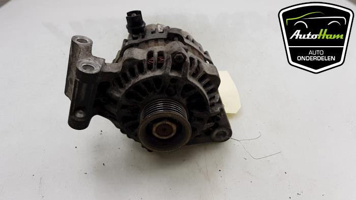 Dynamo van een Ford Fiesta 5 (JD/JH) 1.25 16V 2003