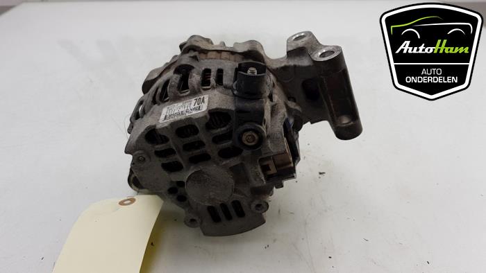 Dynamo van een Ford Fiesta 5 (JD/JH) 1.25 16V 2003