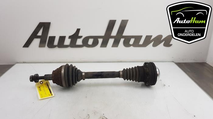 Gebruikte Aandrijfas links-voor Audi TT (8J3) 3.2 V6 24V Quattro Prijs € 40,00 Margeregeling aangeboden door AutoHam