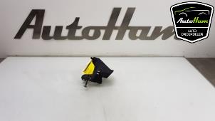 Gebruikte Koplampframe links Audi TT (FV3/FVP) 2.0 TFSI 16V Prijs € 10,00 Margeregeling aangeboden door AutoHam