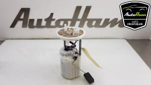 Gebruikte Tank element Pomp Opel Karl 1.0 12V Prijs € 30,00 Margeregeling aangeboden door AutoHam