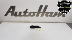 Gebruikte Schakelaar BMW 1 serie (F20) 114i 1.6 16V Prijs € 15,00 Margeregeling aangeboden door AutoHam