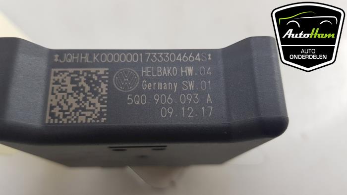 Brandstofpomp module van een Skoda Octavia (5EAA) 1.4 TSI 16V 2018