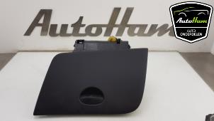 Gebruikte Dashboardkastje Seat Leon (1P1) 1.2 TSI Prijs € 50,00 Margeregeling aangeboden door AutoHam