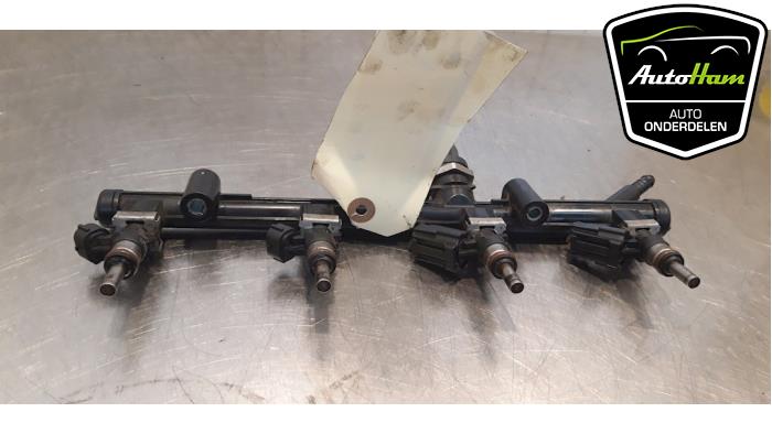 Gebruikte Injector brug Audi TT (FV3/FVP) 2.0 TFSI 16V Prijs € 75,00 Margeregeling aangeboden door AutoHam