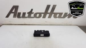 Gebruikte Boordcomputer Mini Mini (F55) 2.0 16V Cooper S Prijs € 30,00 Margeregeling aangeboden door AutoHam