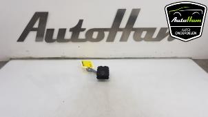 Gebruikte Gateway module Toyota Yaris III (P13) 1.0 12V VVT-i Prijs € 35,00 Margeregeling aangeboden door AutoHam
