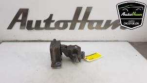 Gebruikte Motorrubber Renault Twingo II (CN) 1.2 16V Quickshift 5 Prijs € 25,00 Margeregeling aangeboden door AutoHam