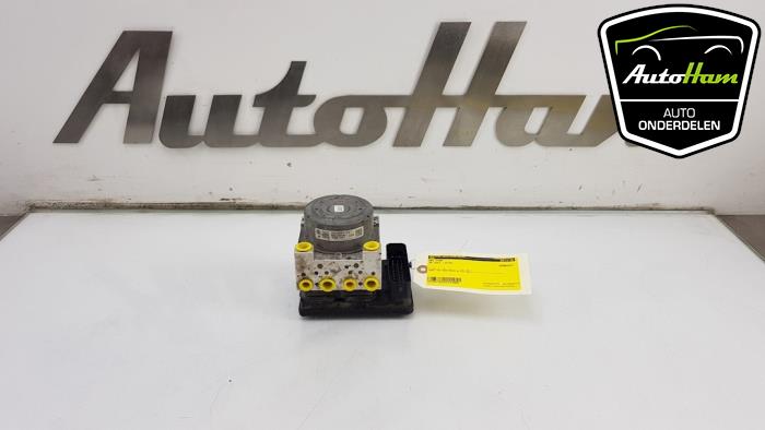 Gebruikte ABS Pomp Volkswagen Golf VII (AUA) 2.0 GTD 16V Prijs € 125,00 Margeregeling aangeboden door AutoHam