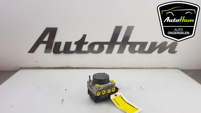Gebruikte ABS Pomp Renault Clio III (BR/CR) 1.4 16V Prijs € 35,00 Margeregeling aangeboden door AutoHam