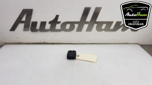 Gebruikte Gateway module Toyota Yaris III (P13) 1.5 16V Hybrid Prijs € 45,00 Margeregeling aangeboden door AutoHam