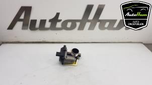 Gebruikte Gasklephuis Volkswagen Golf VII (AUA) 2.0 GTD 16V Prijs € 40,00 Margeregeling aangeboden door AutoHam